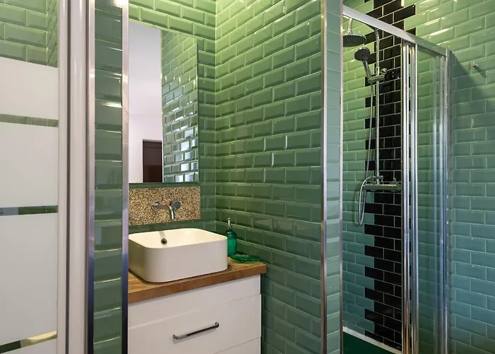 Joivy Inviting In Apartment *