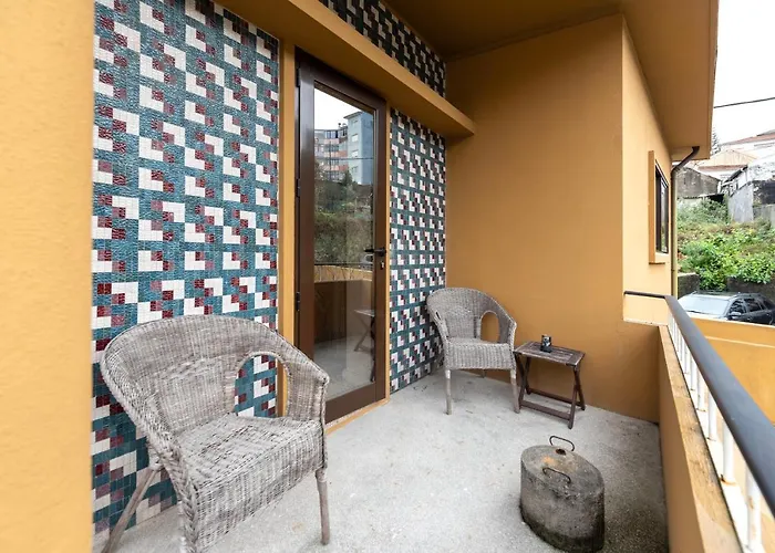 Joivy Inviting In Apartment *